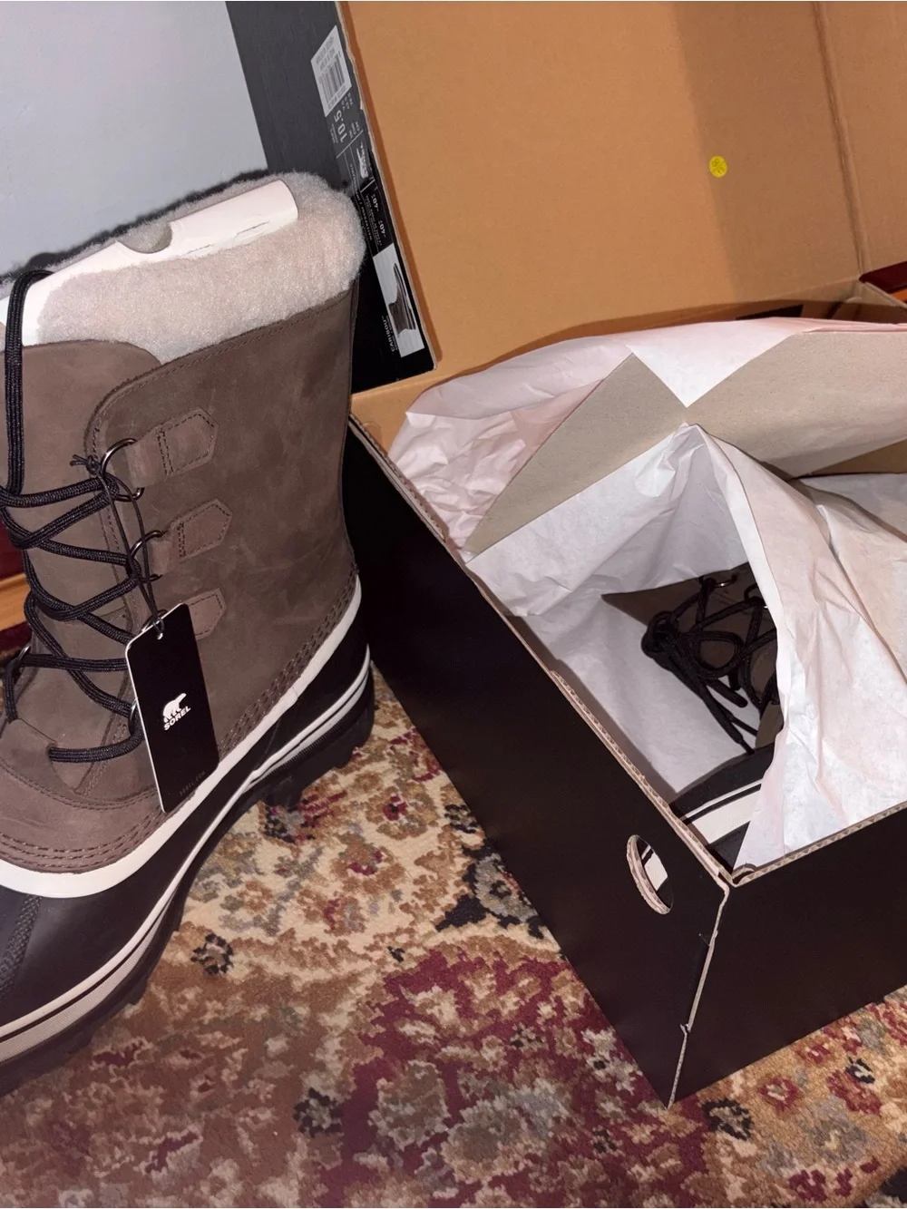 NWT Sorel Men's Caribou Boot 10.5